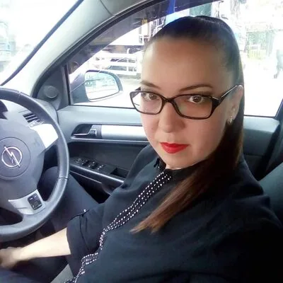 Надежда Знакомства: подробная биография и ключевые моменты жизни